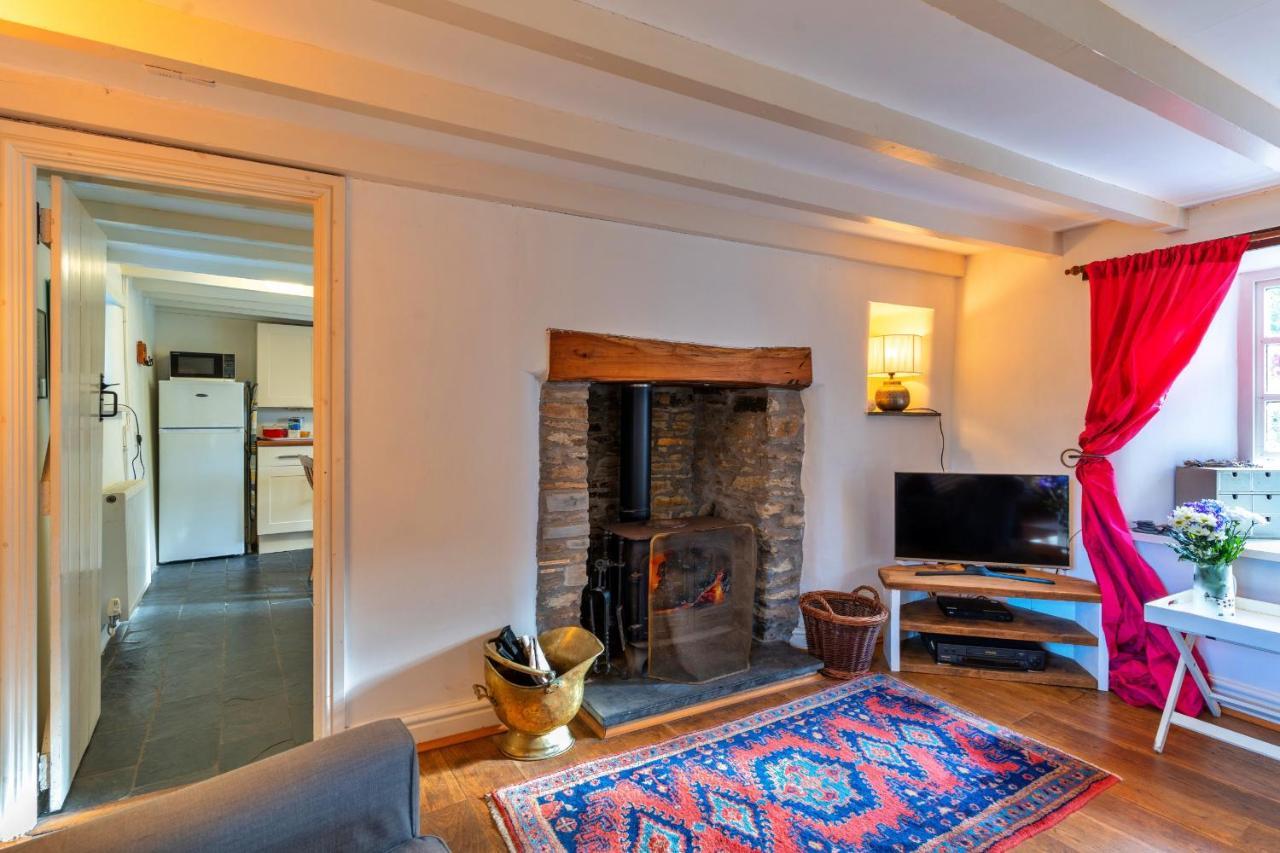 Finest Retreats - Forge Cottage Padstow Extérieur photo