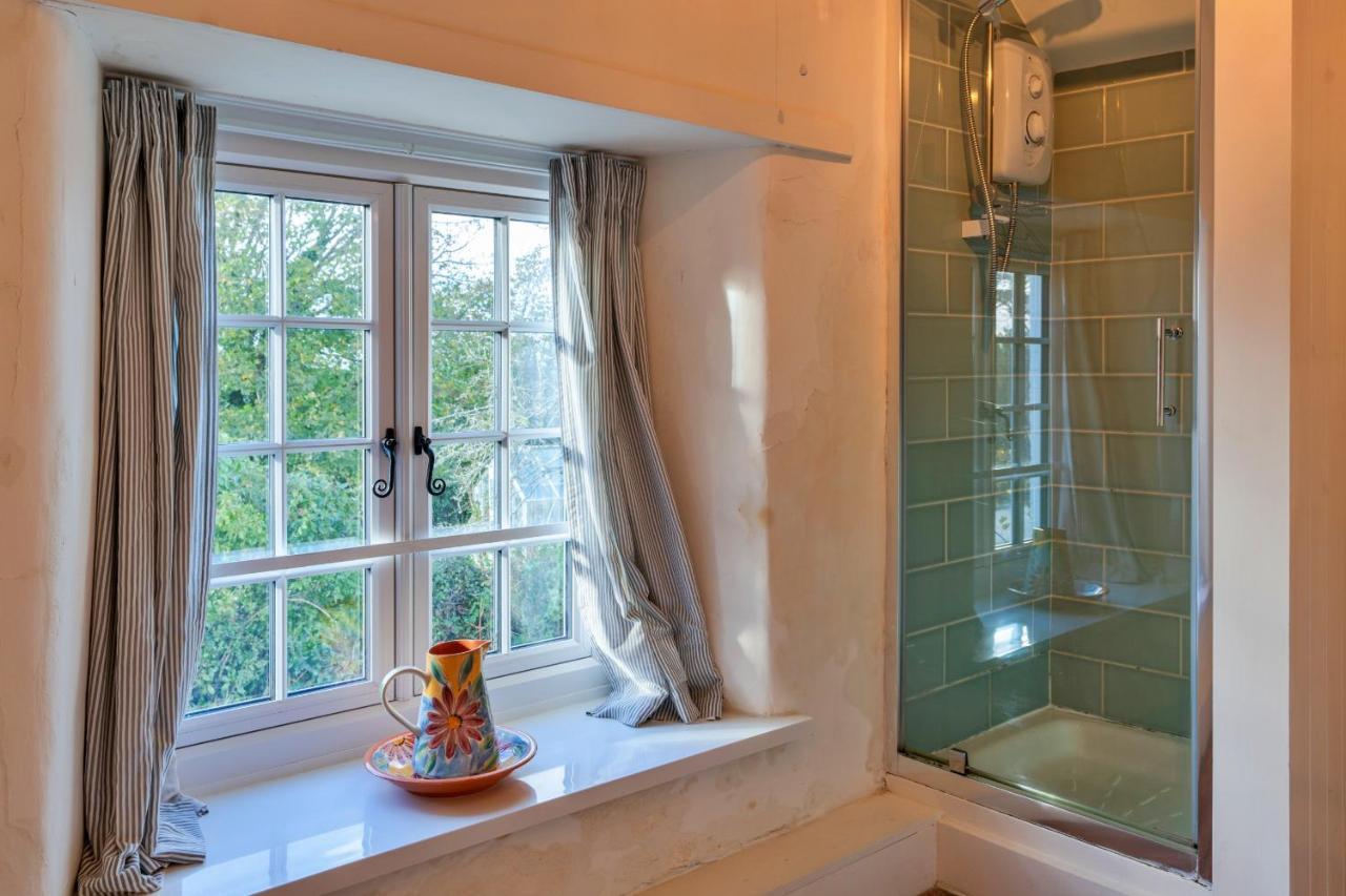 Finest Retreats - Forge Cottage Padstow Extérieur photo